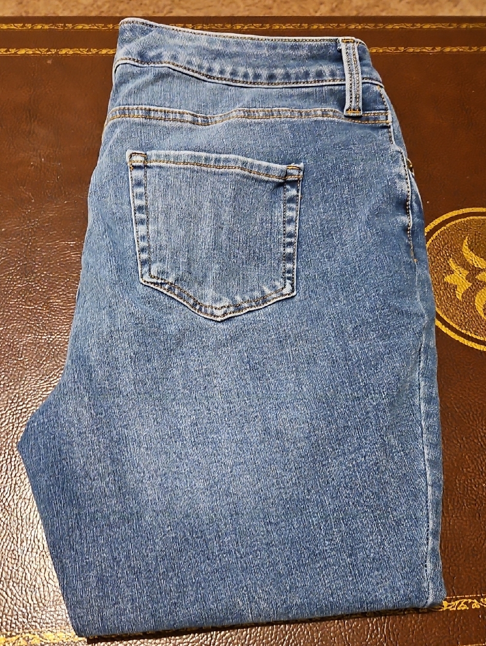 Time and Tru Women's Blue Denim Jeans